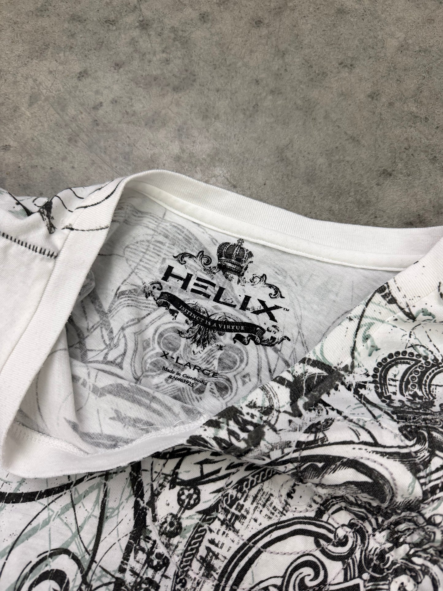 crazyyy helix tee - XL