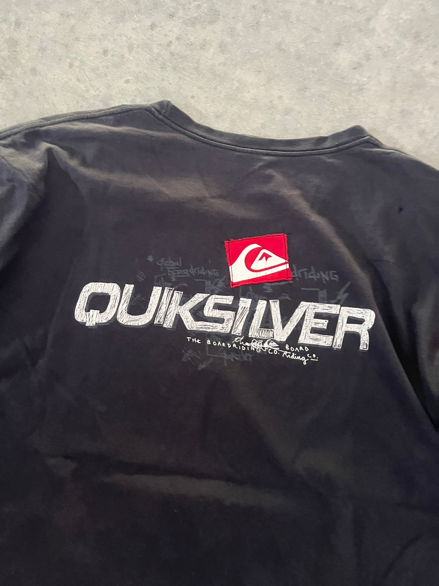 quiksilver tee - XL