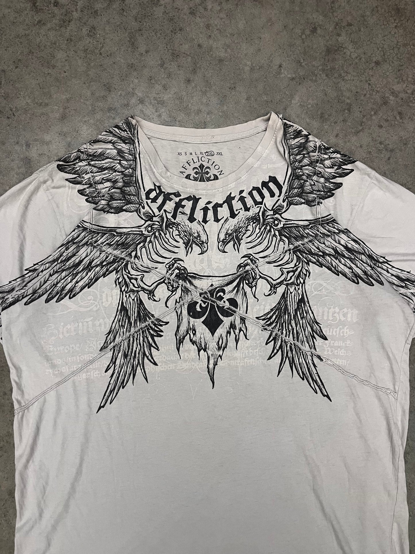 affliction tee - XXL