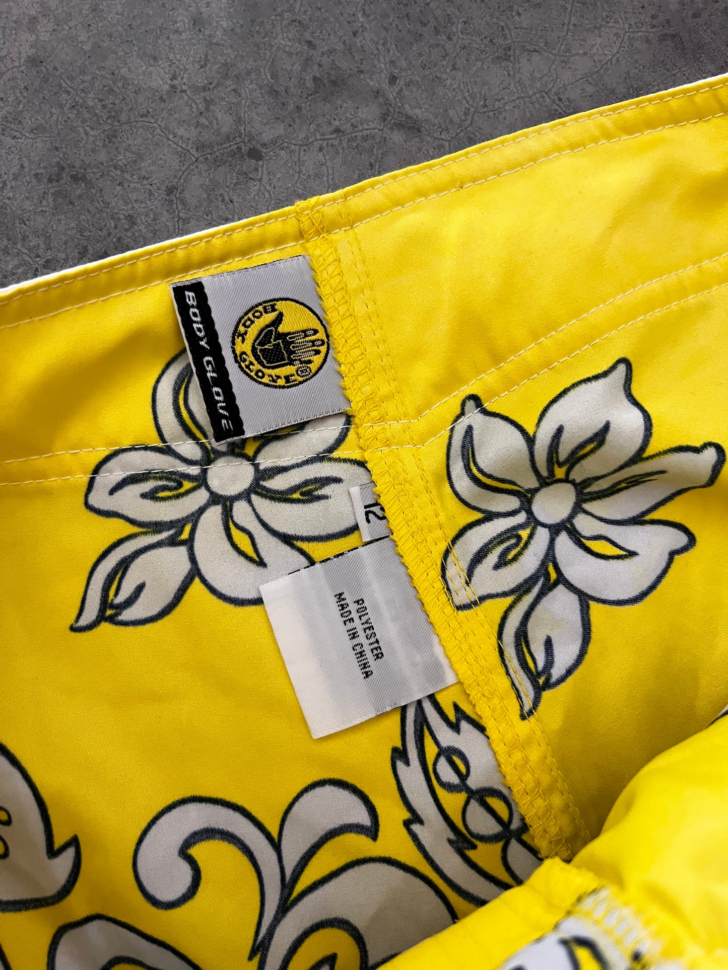 Bodyglove boardshorts - 32