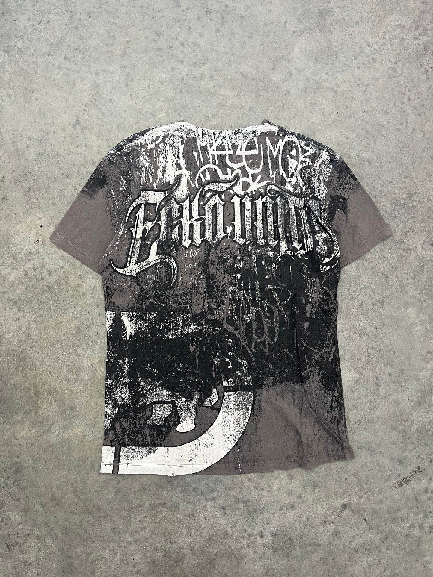 ecko unltd double sided graphic tee - M