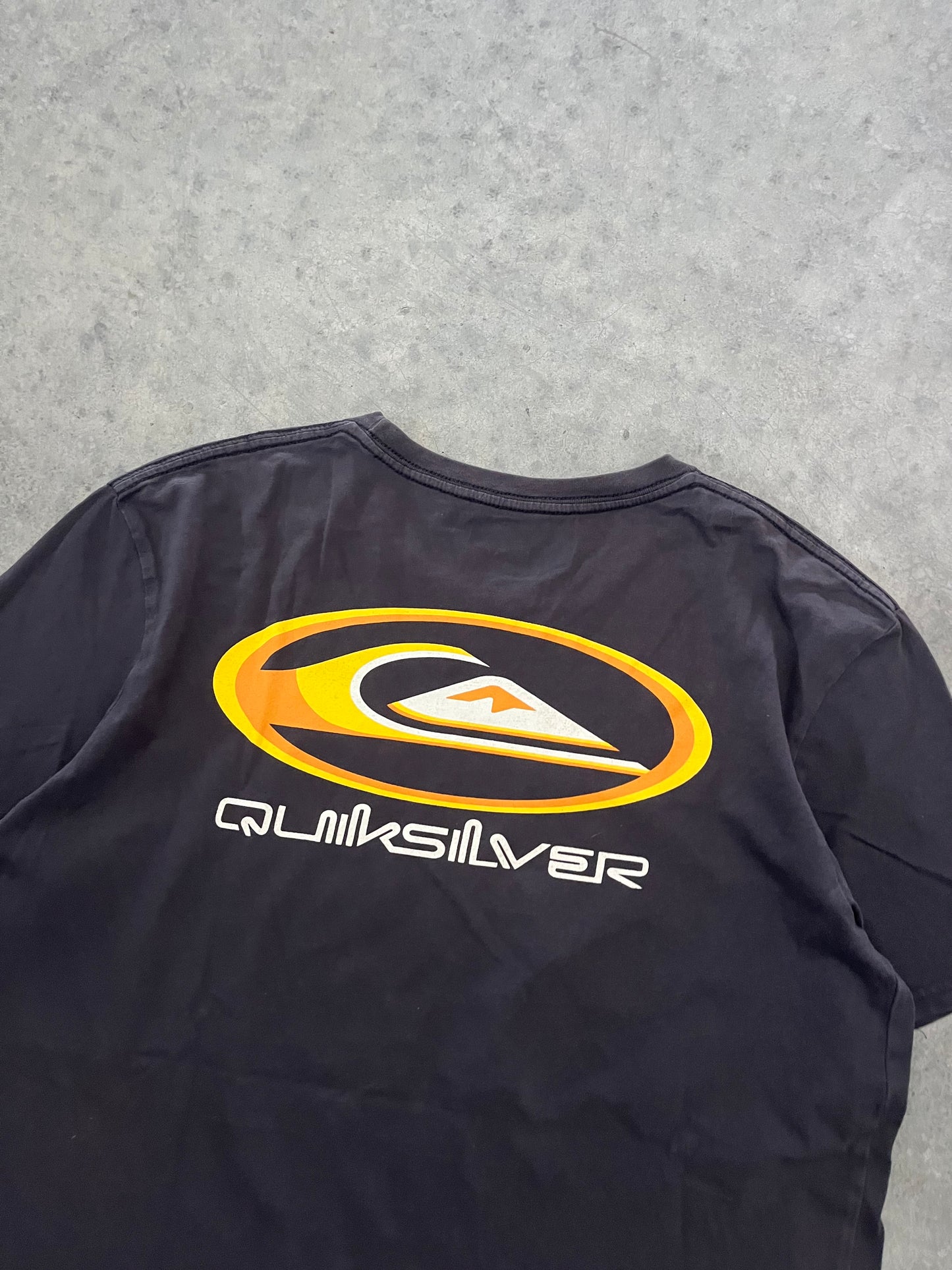 quiksilver tee - M