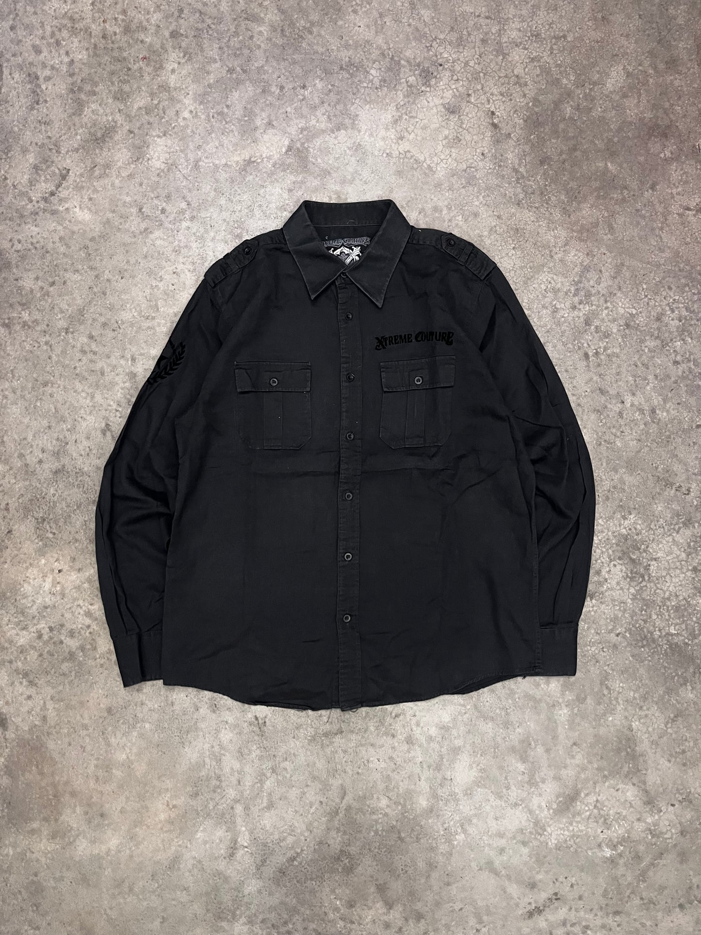 Xtreme couture button up - L