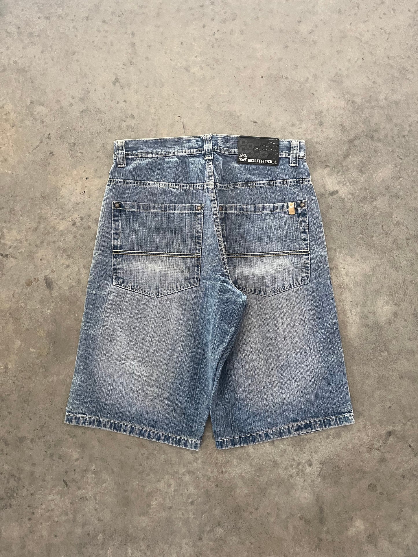 another pair of clean southpoles