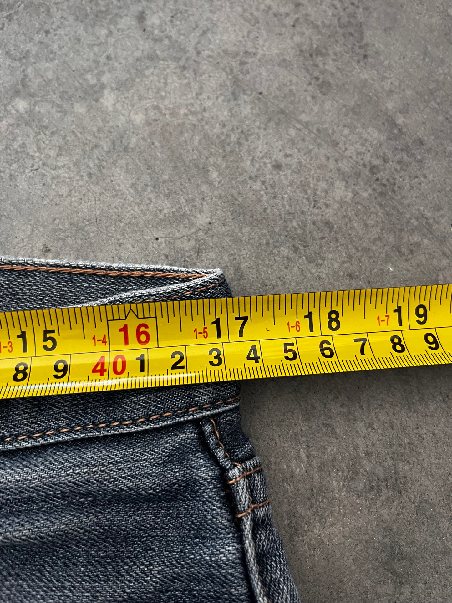 TUFF embroidered jorts - 34