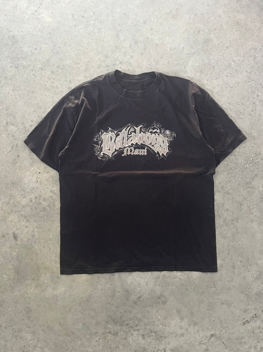billabong tee - L