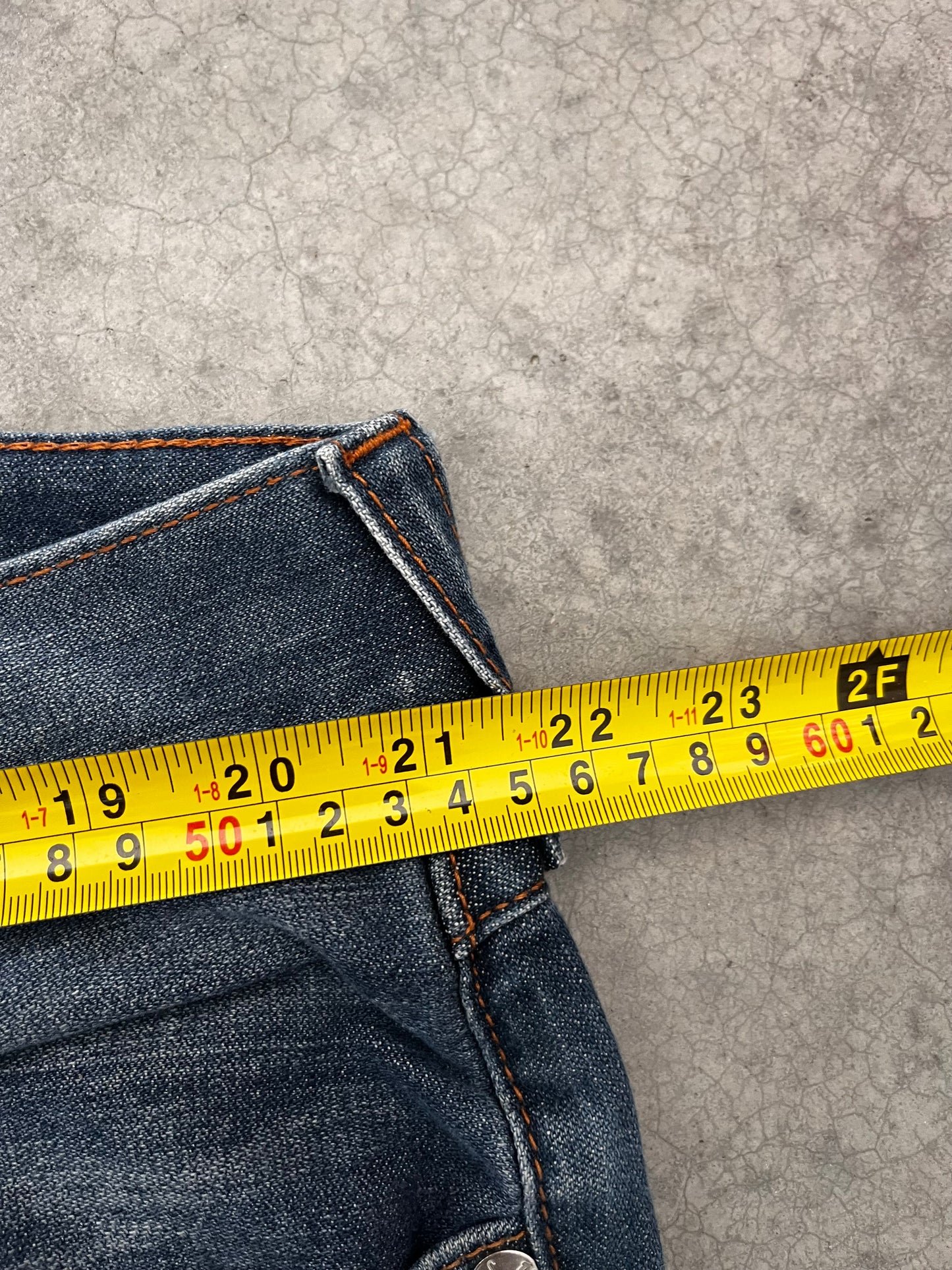 true religion jeans - 44