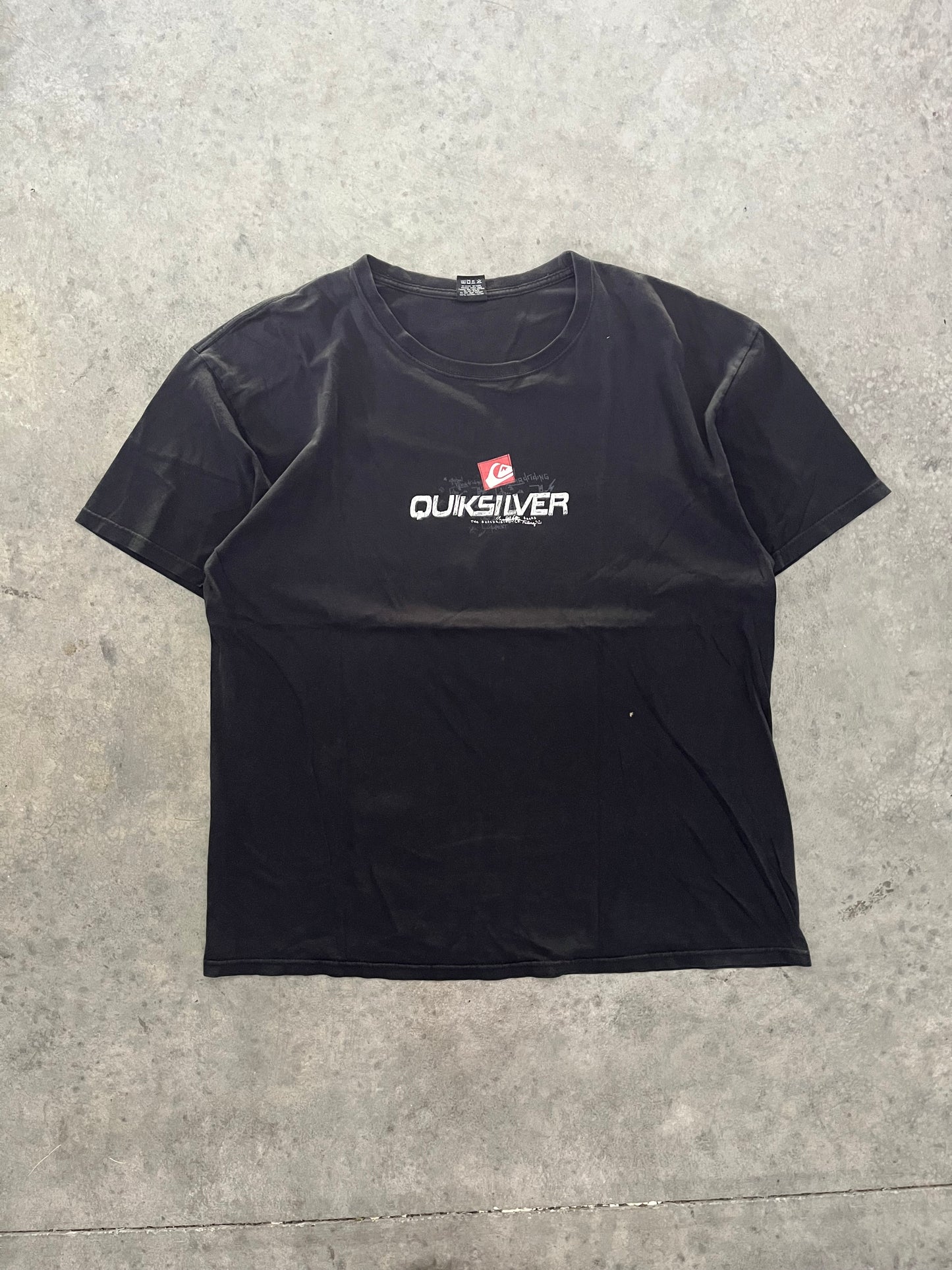 quiksilver tee - XL