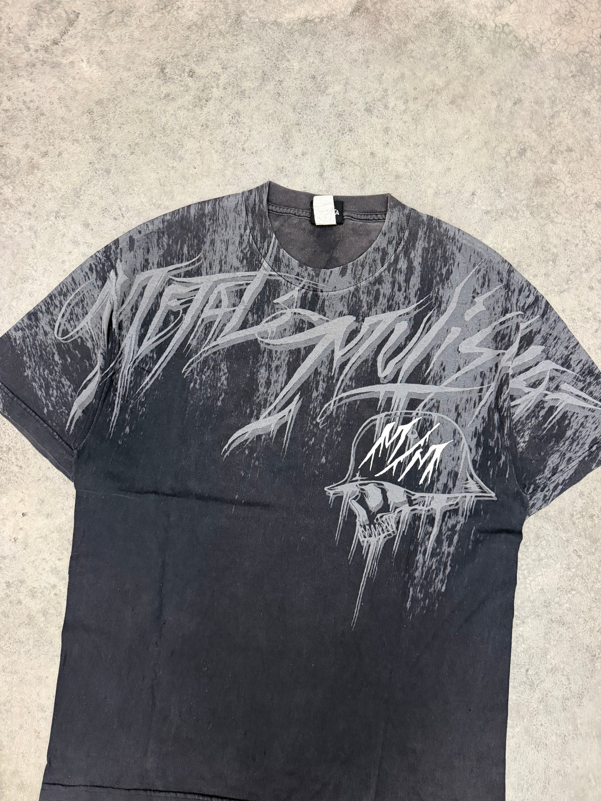 faded metal mulisha tee - L
