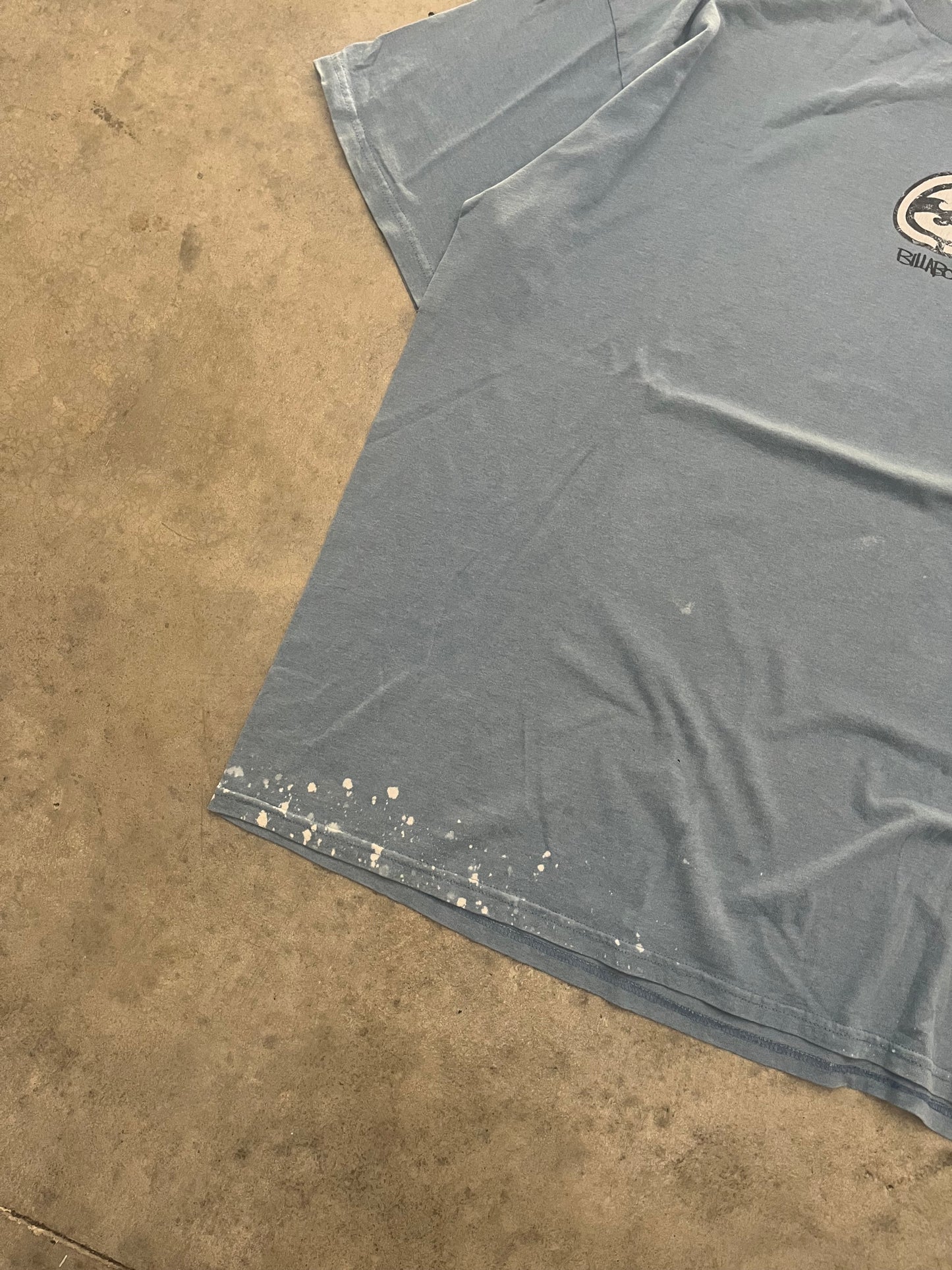 faded billabong tee - XL