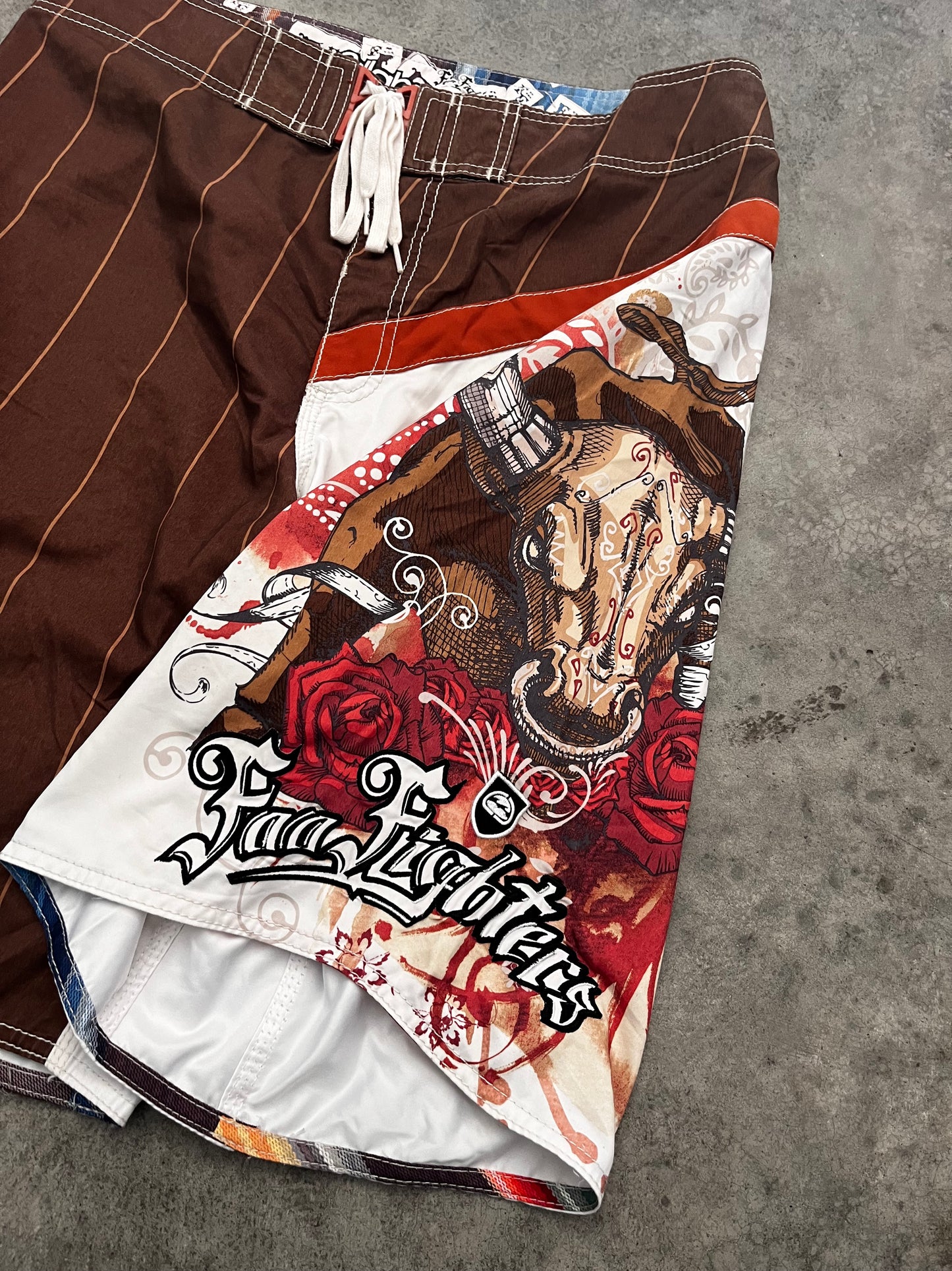 Billabong x Foo fighters boardies - 32
