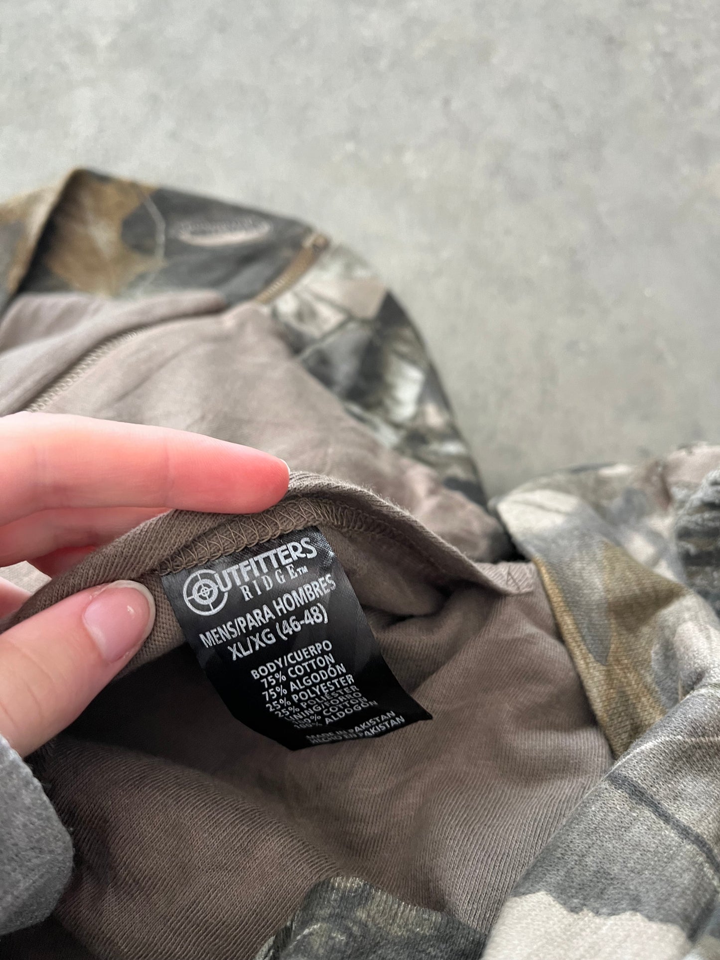 Realtree zip up - XL