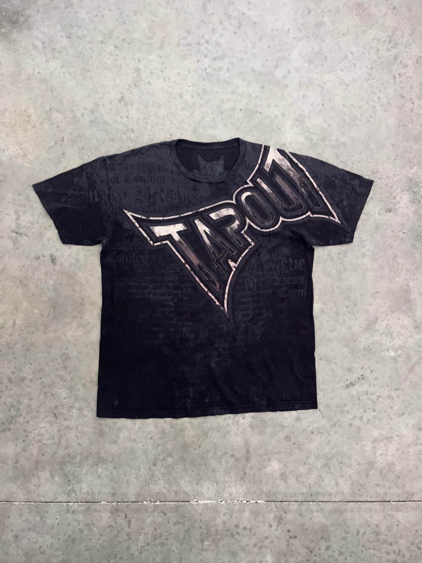 Tapout tee