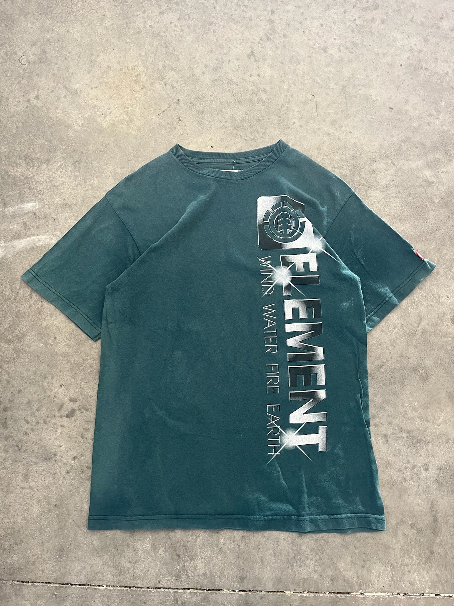 element tee