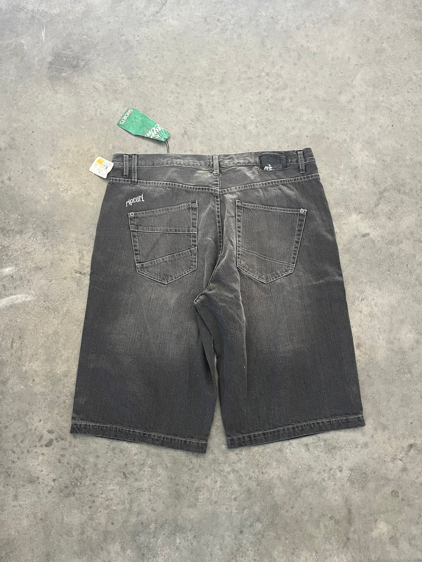 BNWT ripcurl jorts