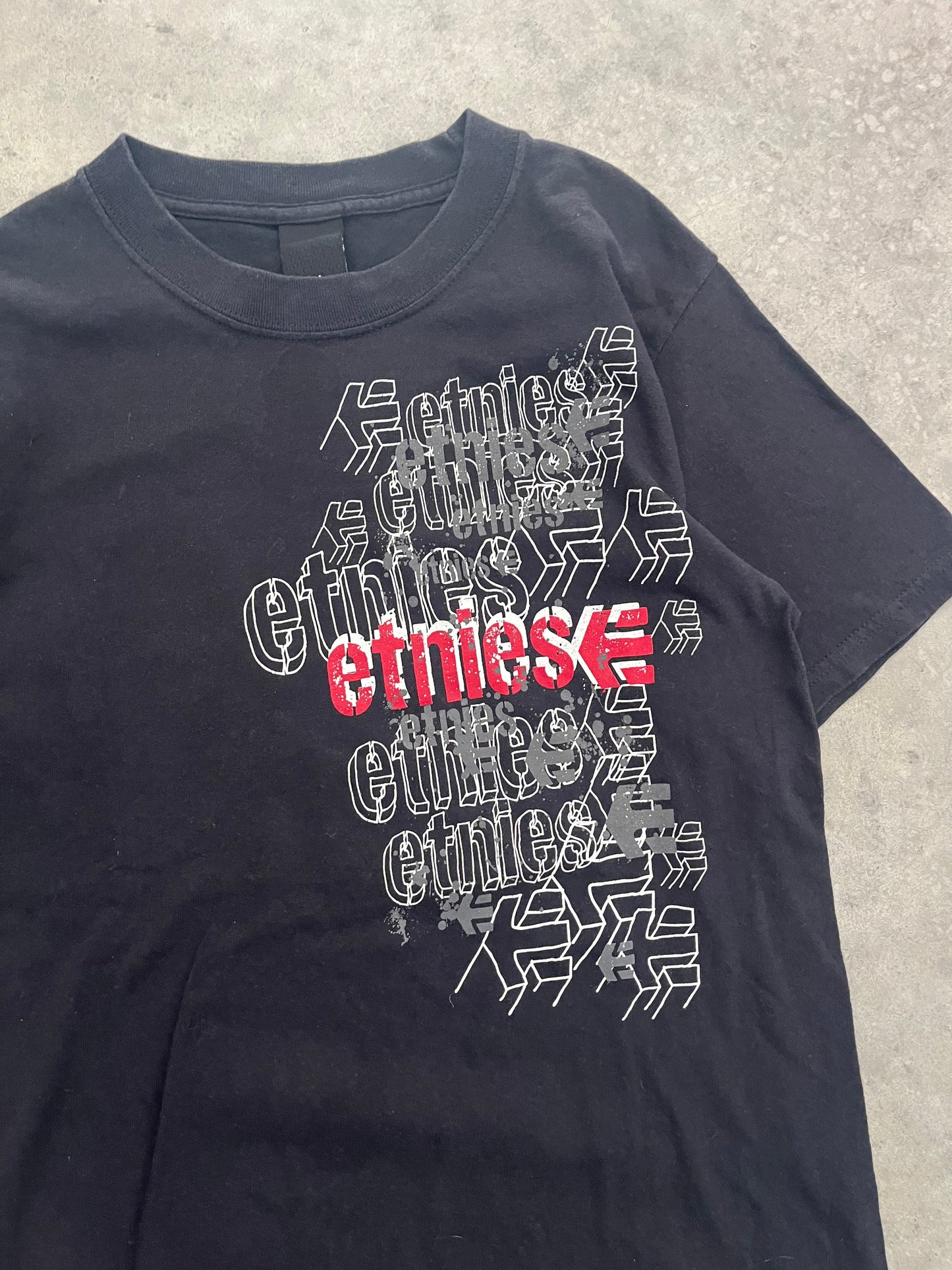 etnies tee - S
