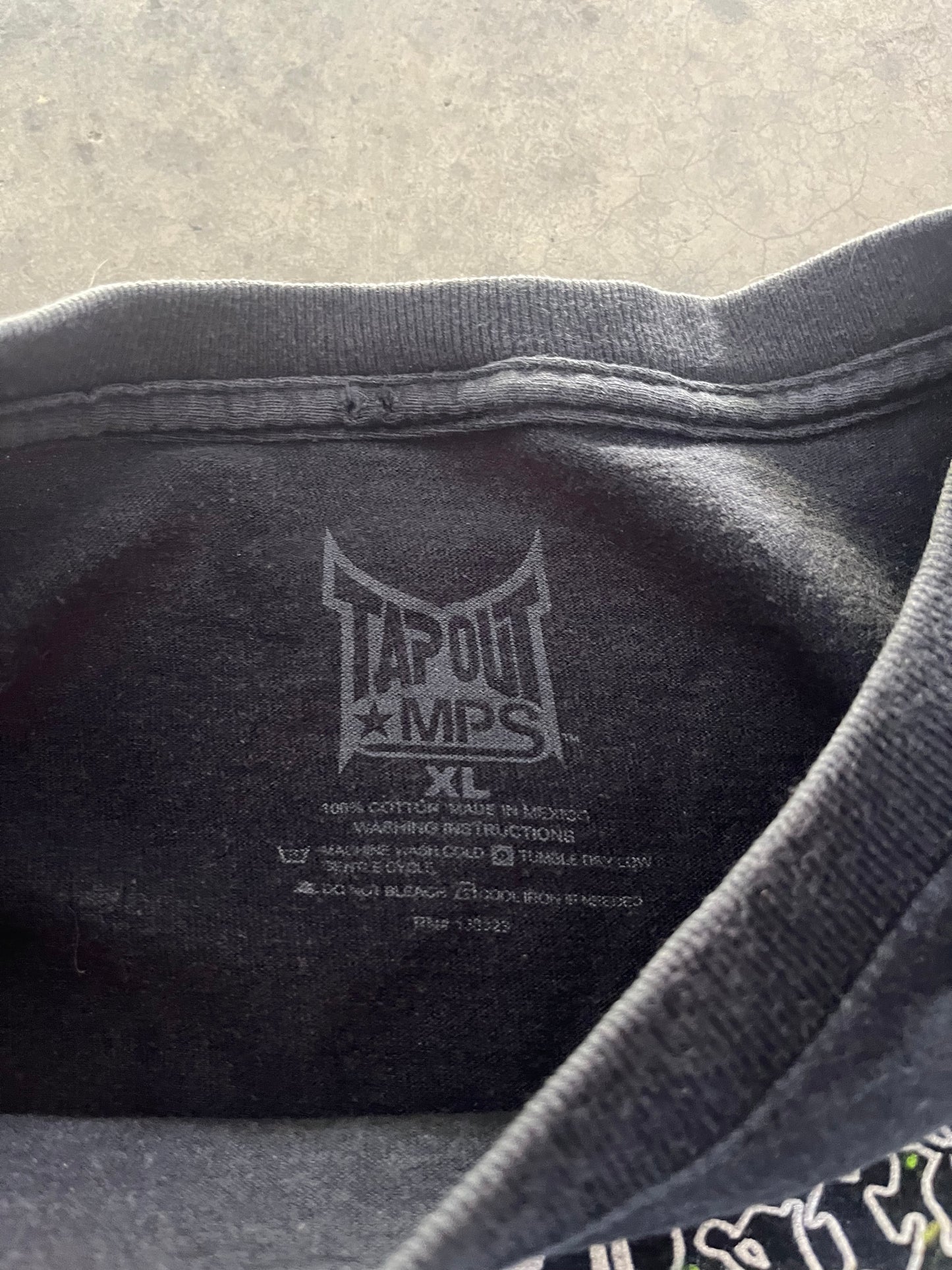 Tapout tee