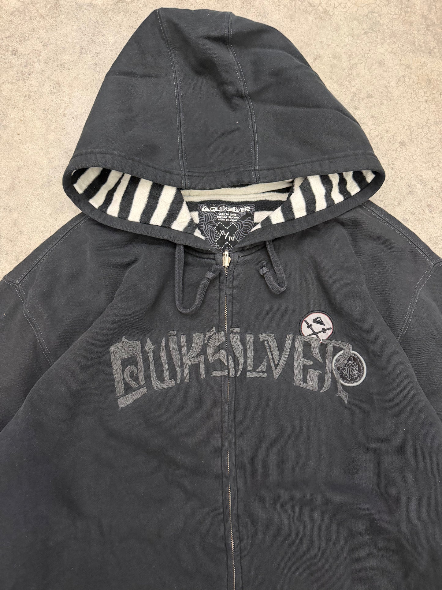 GRAIL quiksilver zip up hoodie -