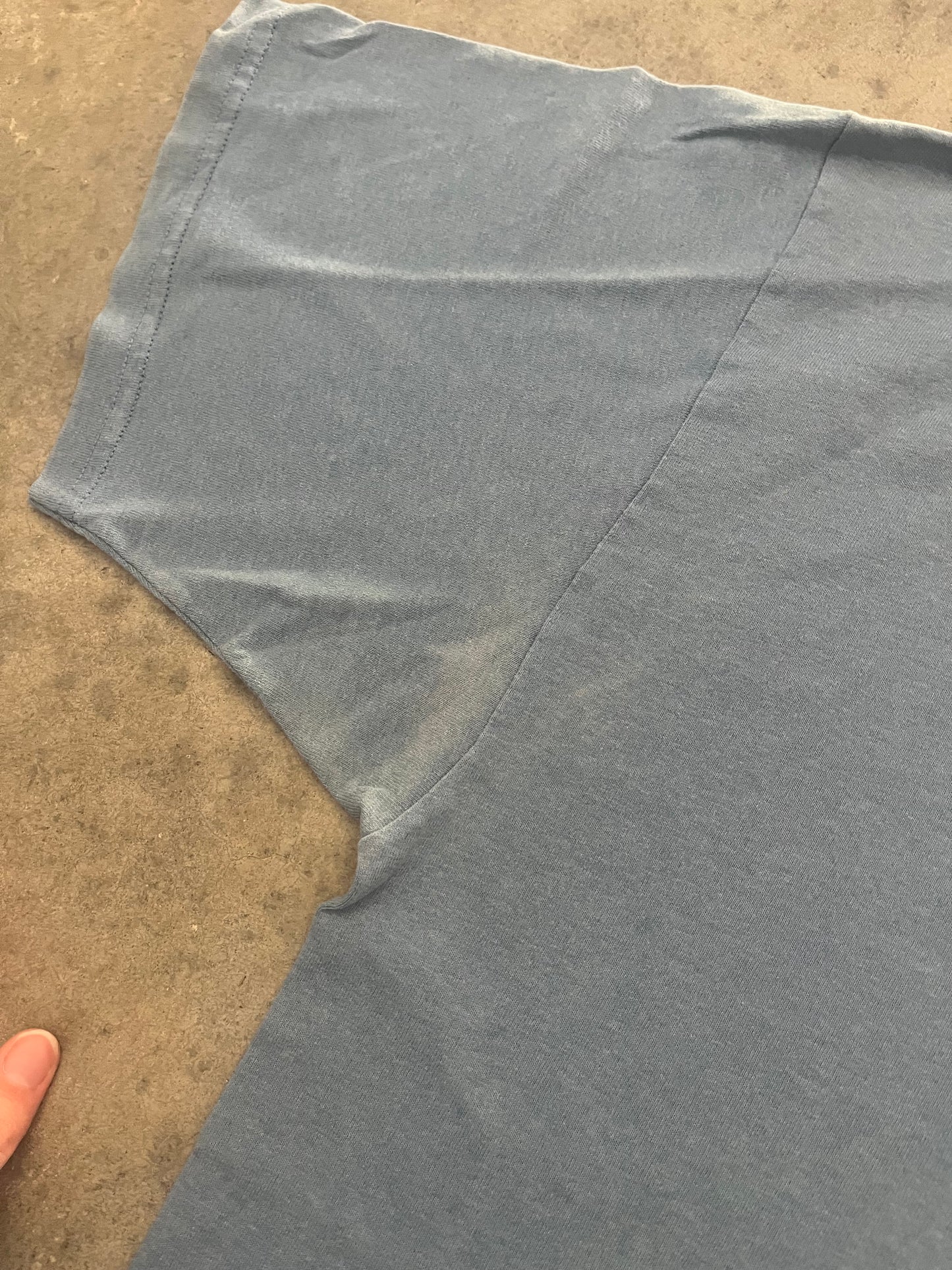 faded billabong tee - XL