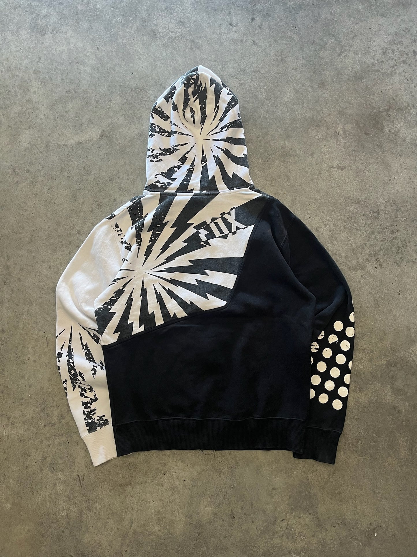 Fox hoodie - M