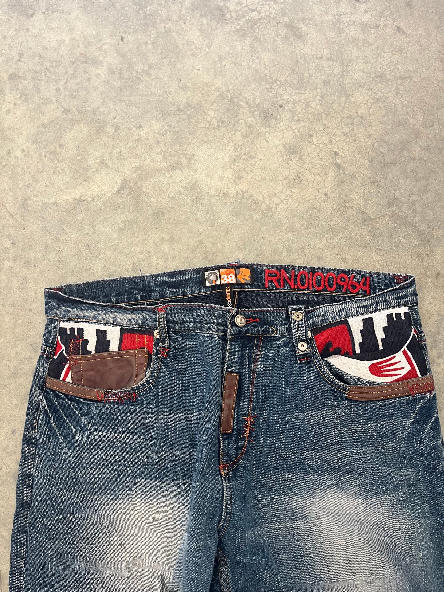 Akademiks jeans - 38