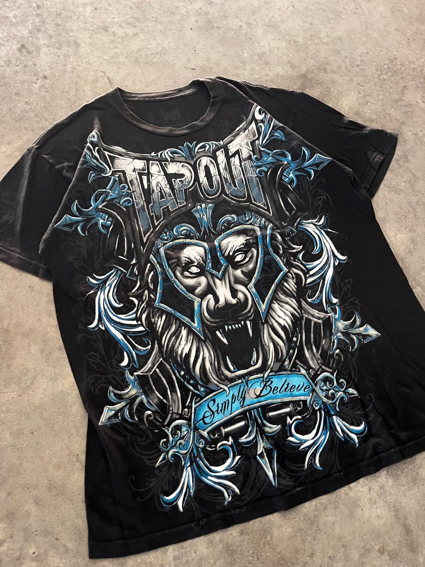 tapout tee