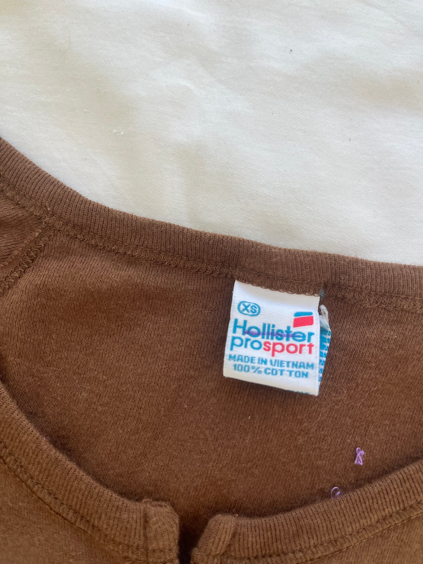 hollister babytee - XS