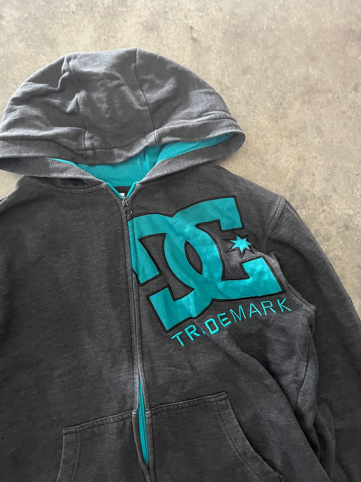 DC hoodie - M