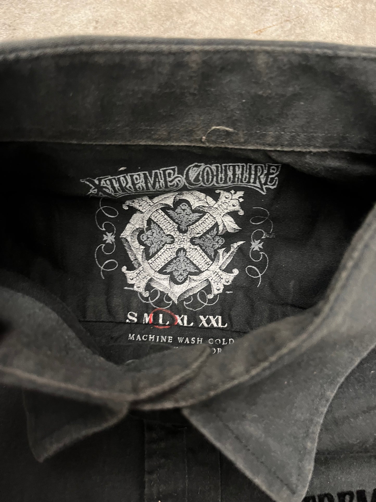 Xtreme couture button up - L