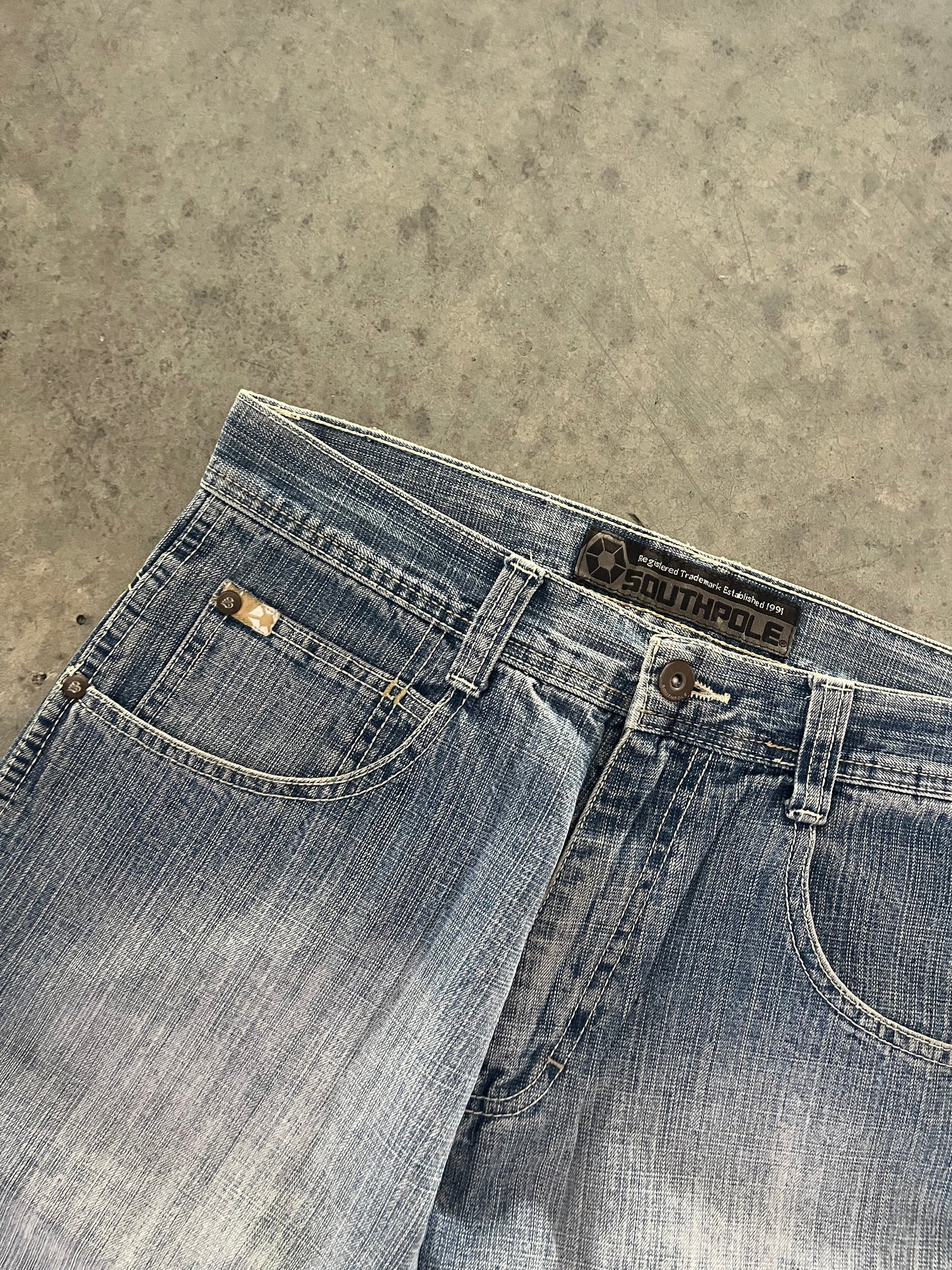 another pair of clean southpoles