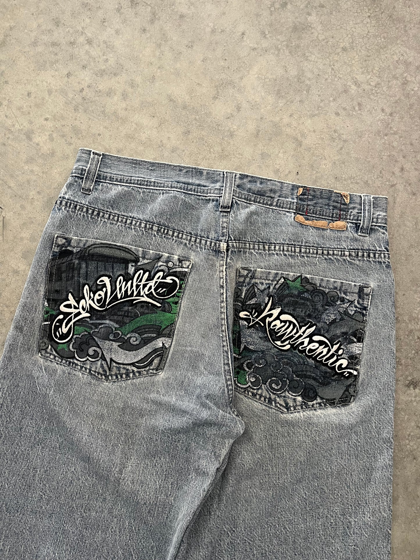 ecko jorts - 34