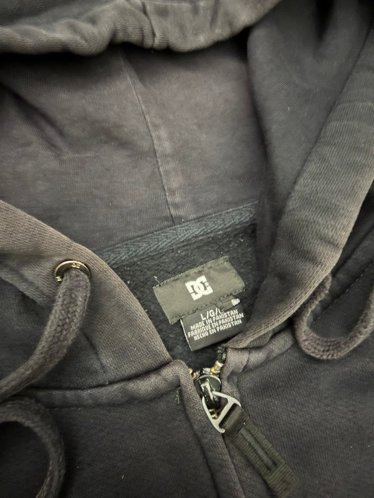 DC zip up hoodie - L