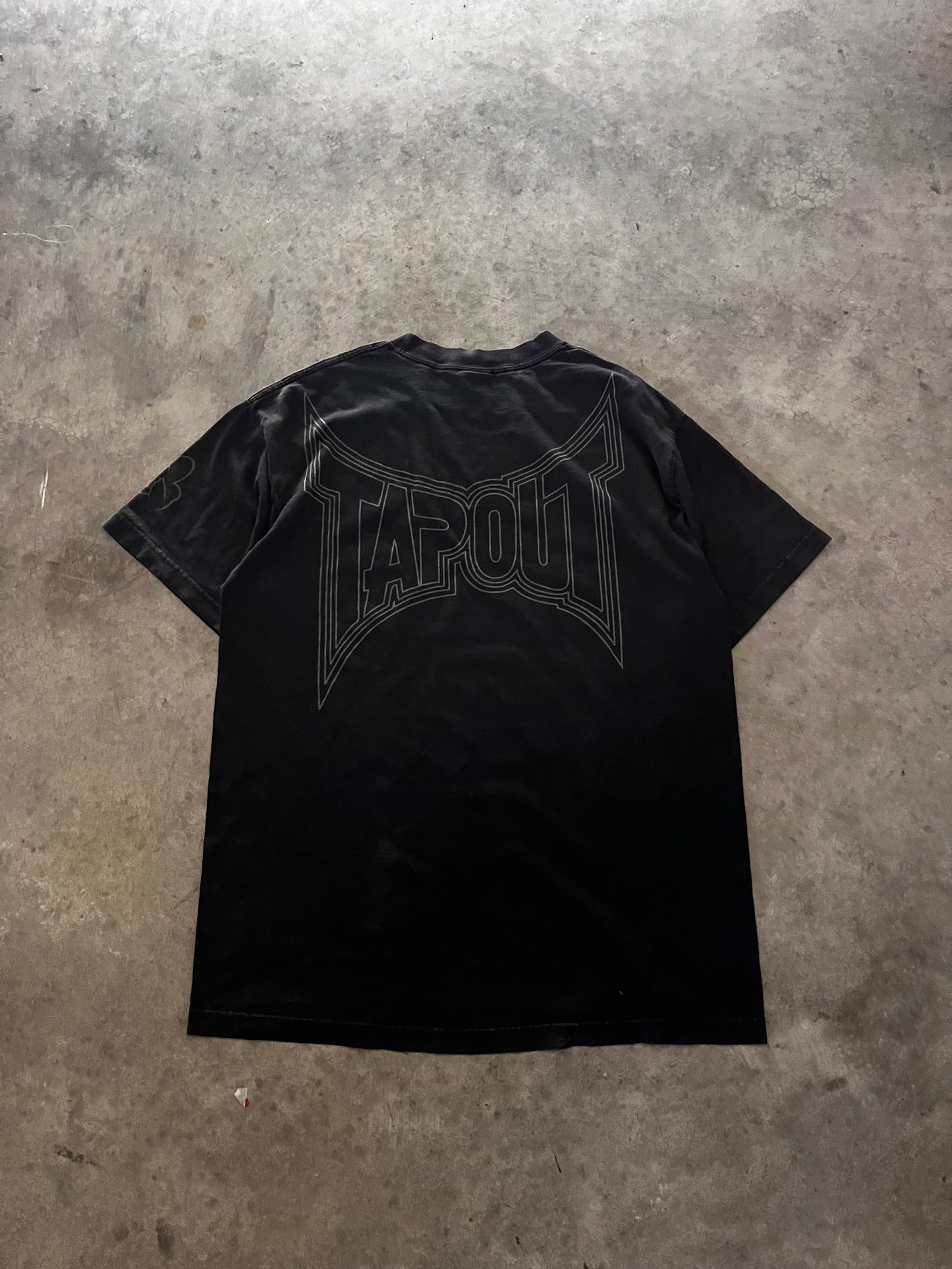 grail Tapout tee