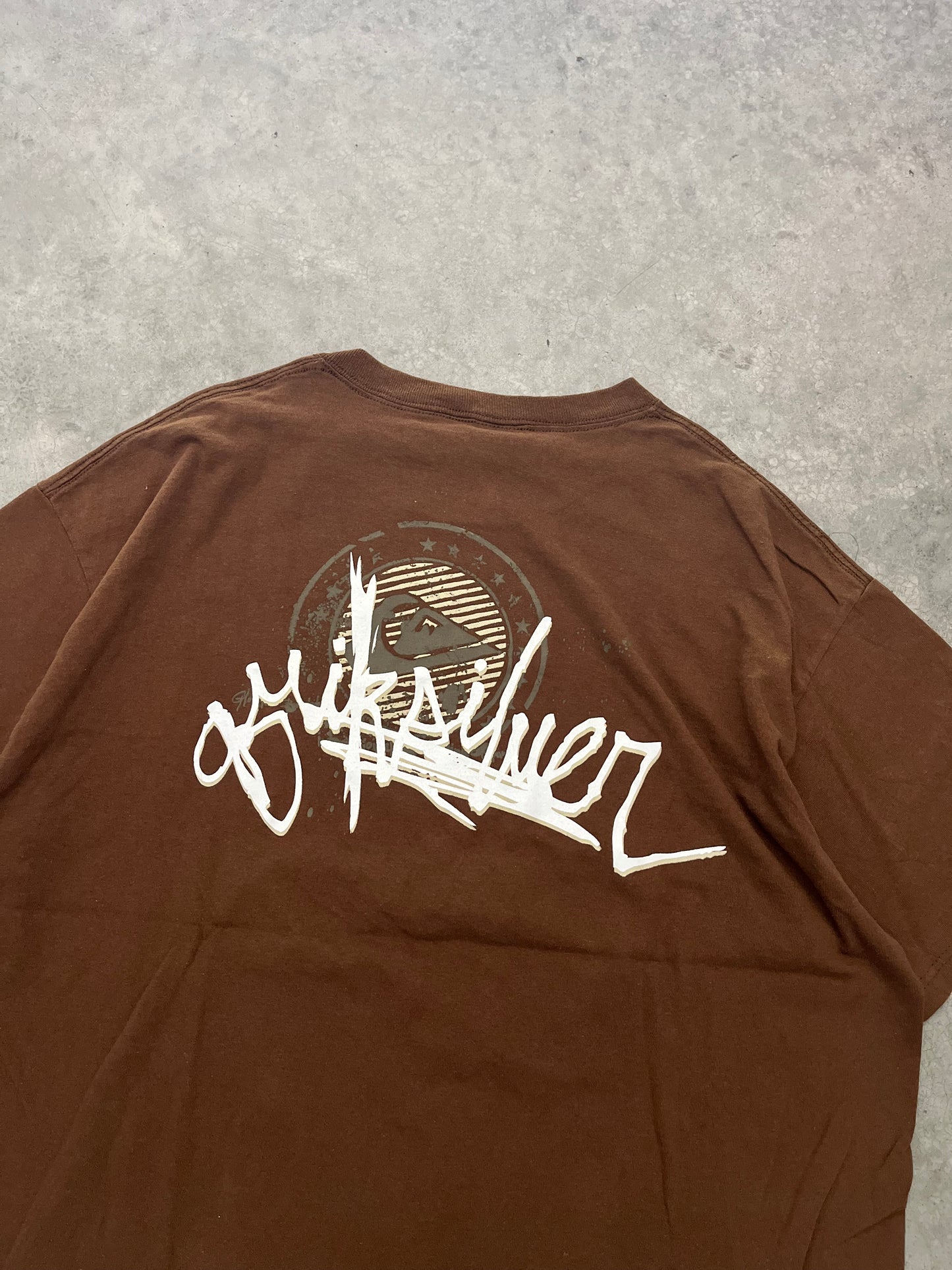 quiksilver tee - XL