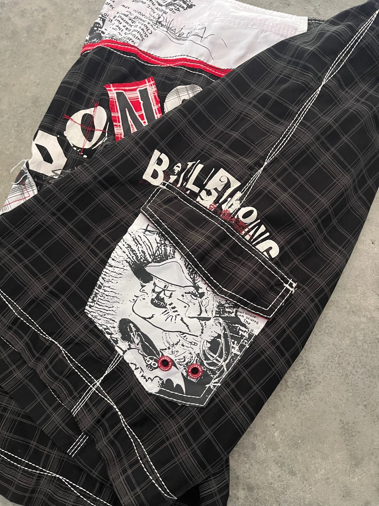 billabong boardies - 36