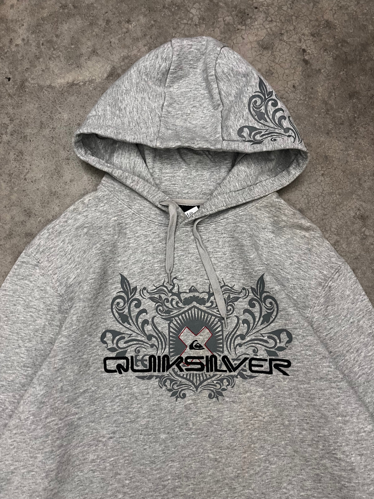 quiksilver hoodie - L