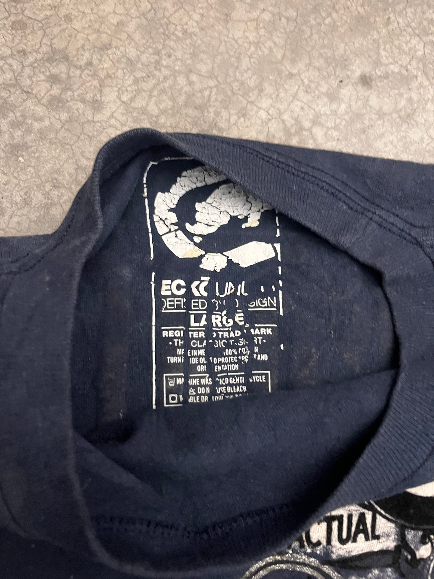 tufff ecko tee - L