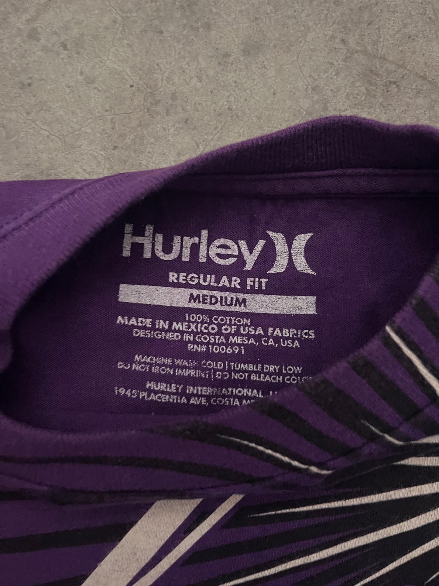 Hurley tee - M