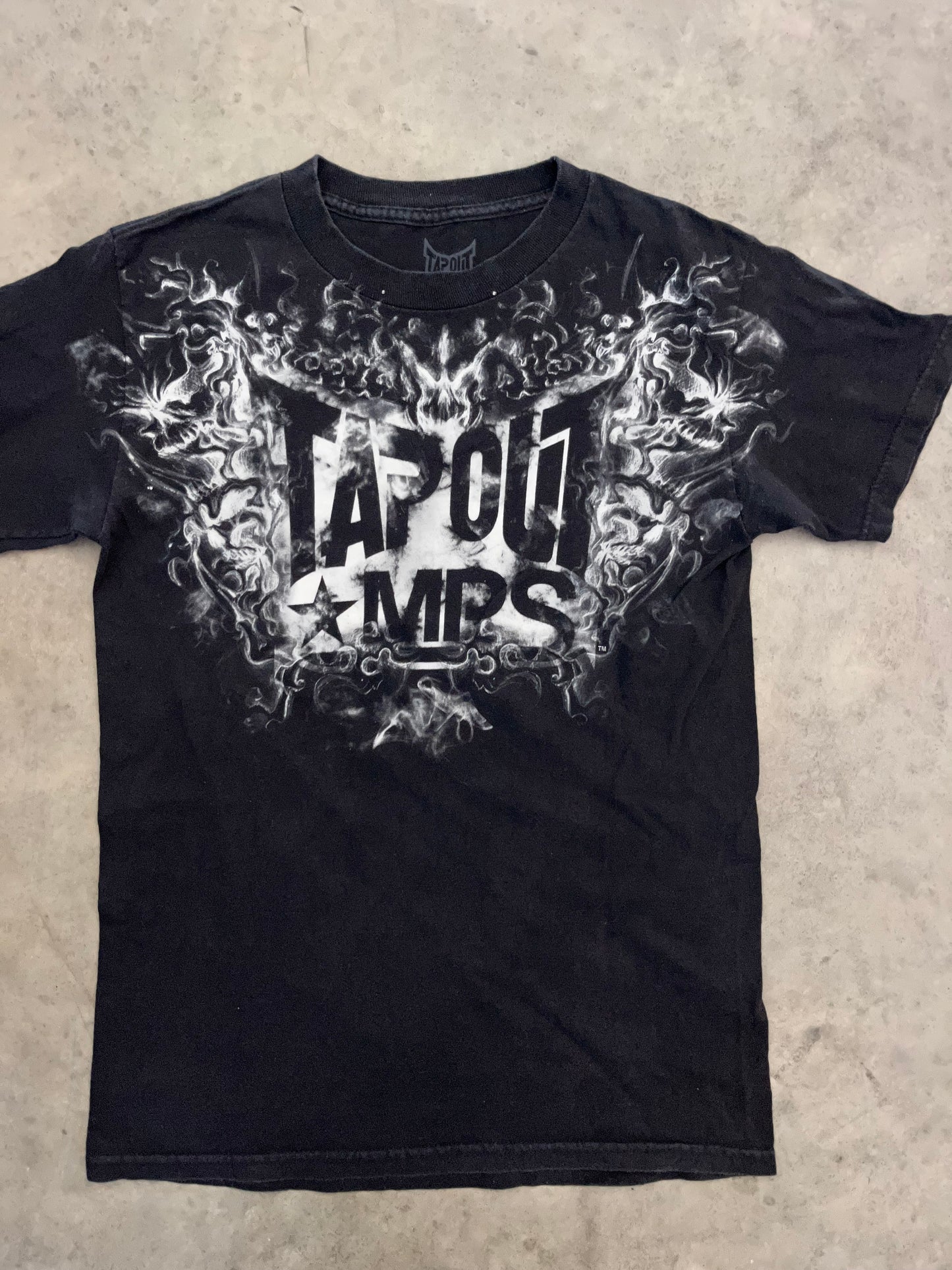 Tapout tee