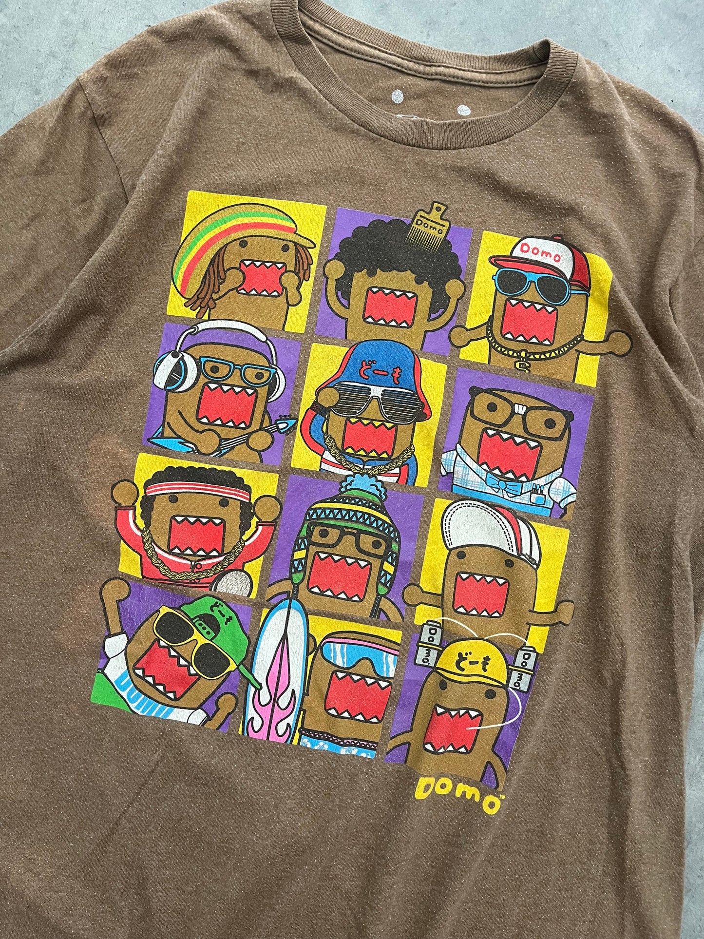 DOMO TEEE :D - M