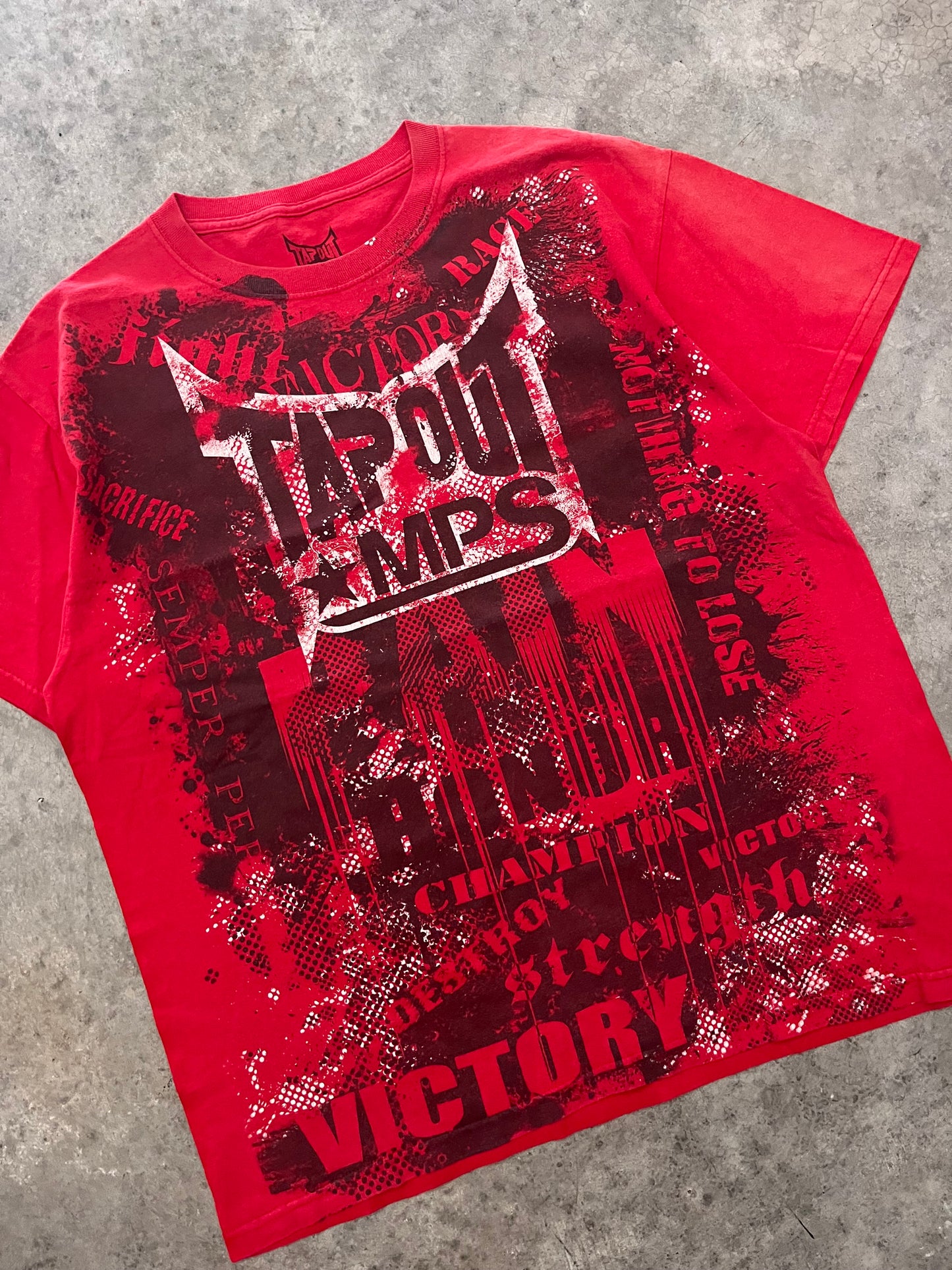 Tapout tee