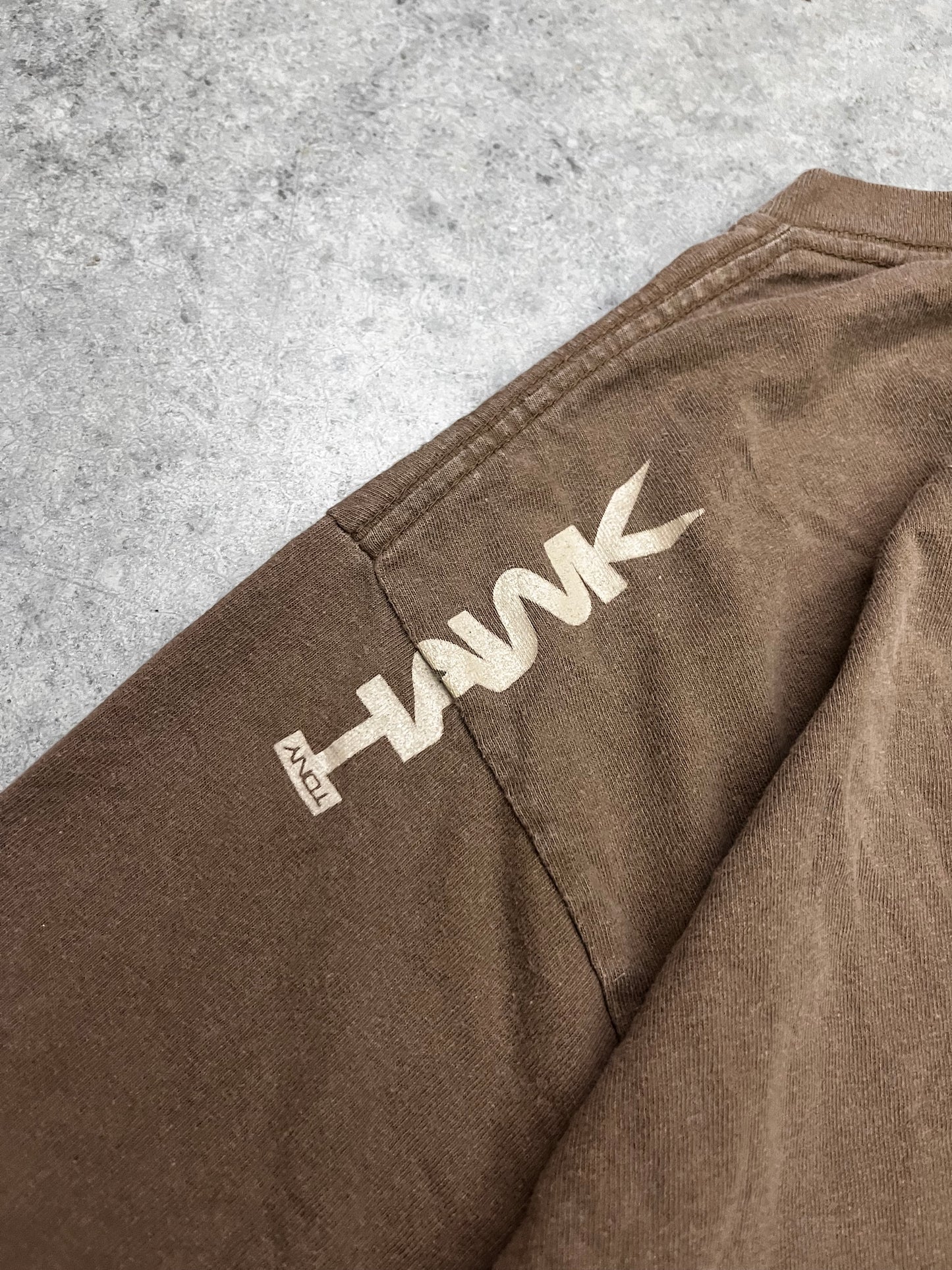 Hawk tee - M