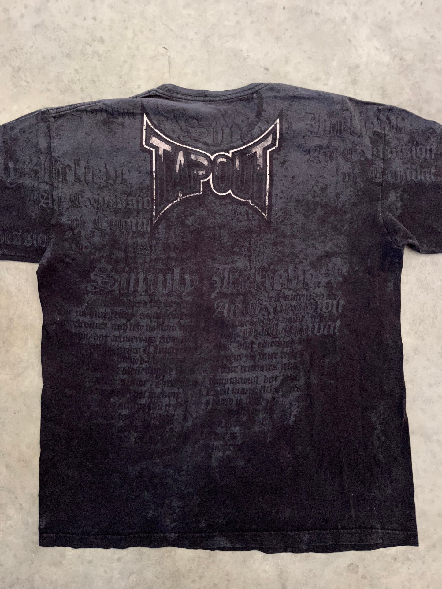 Tapout tee