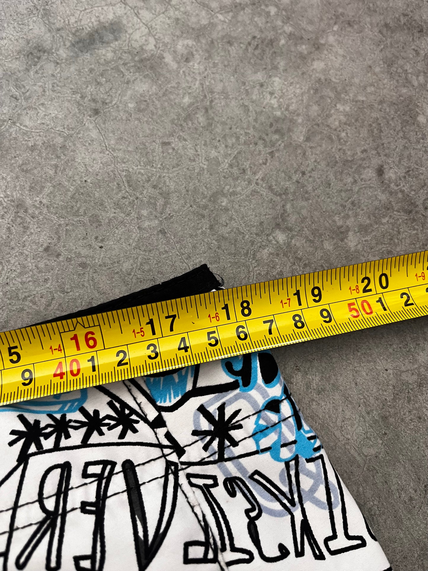 quiksilver boardshorts - 36