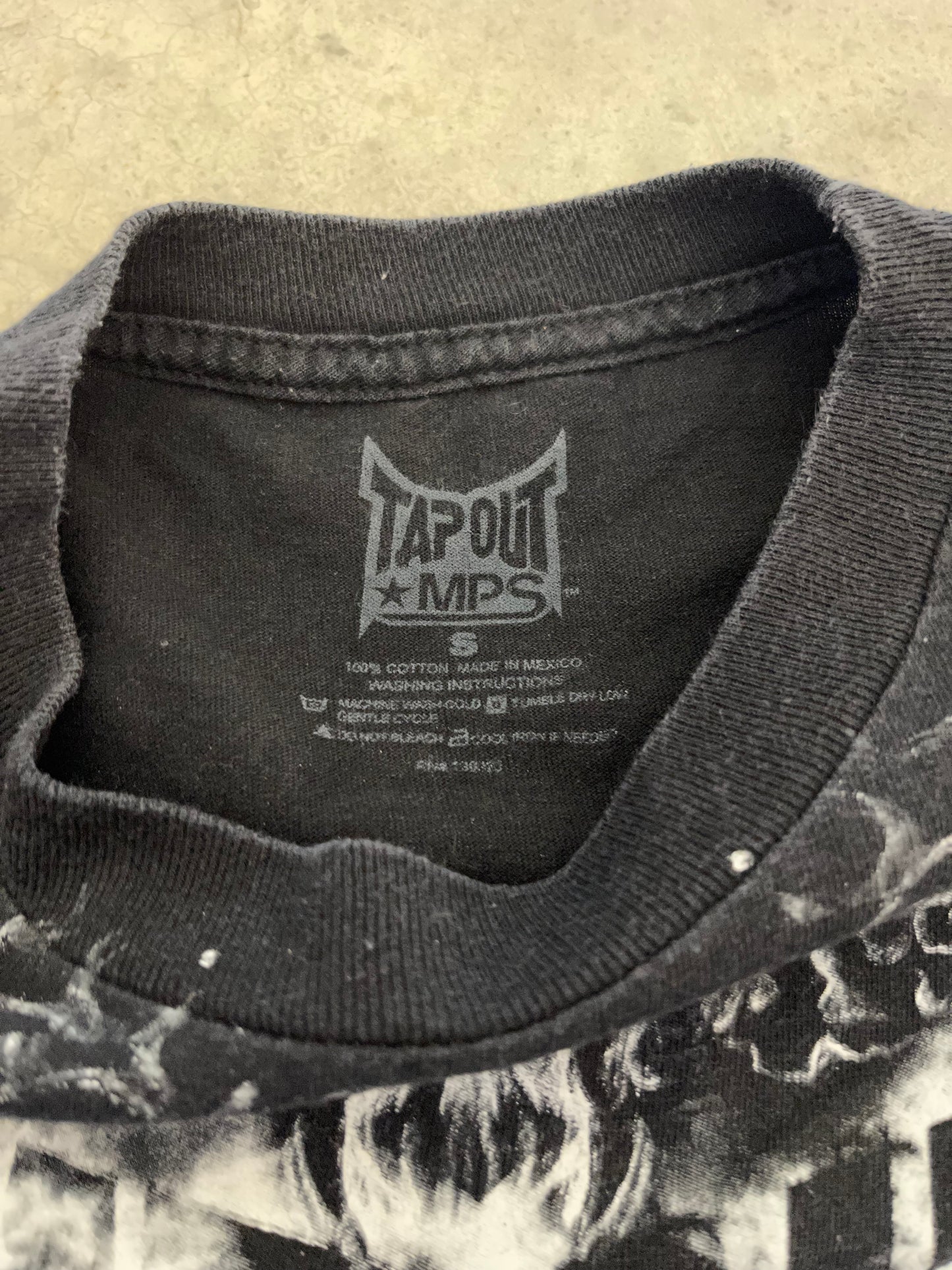 Tapout tee