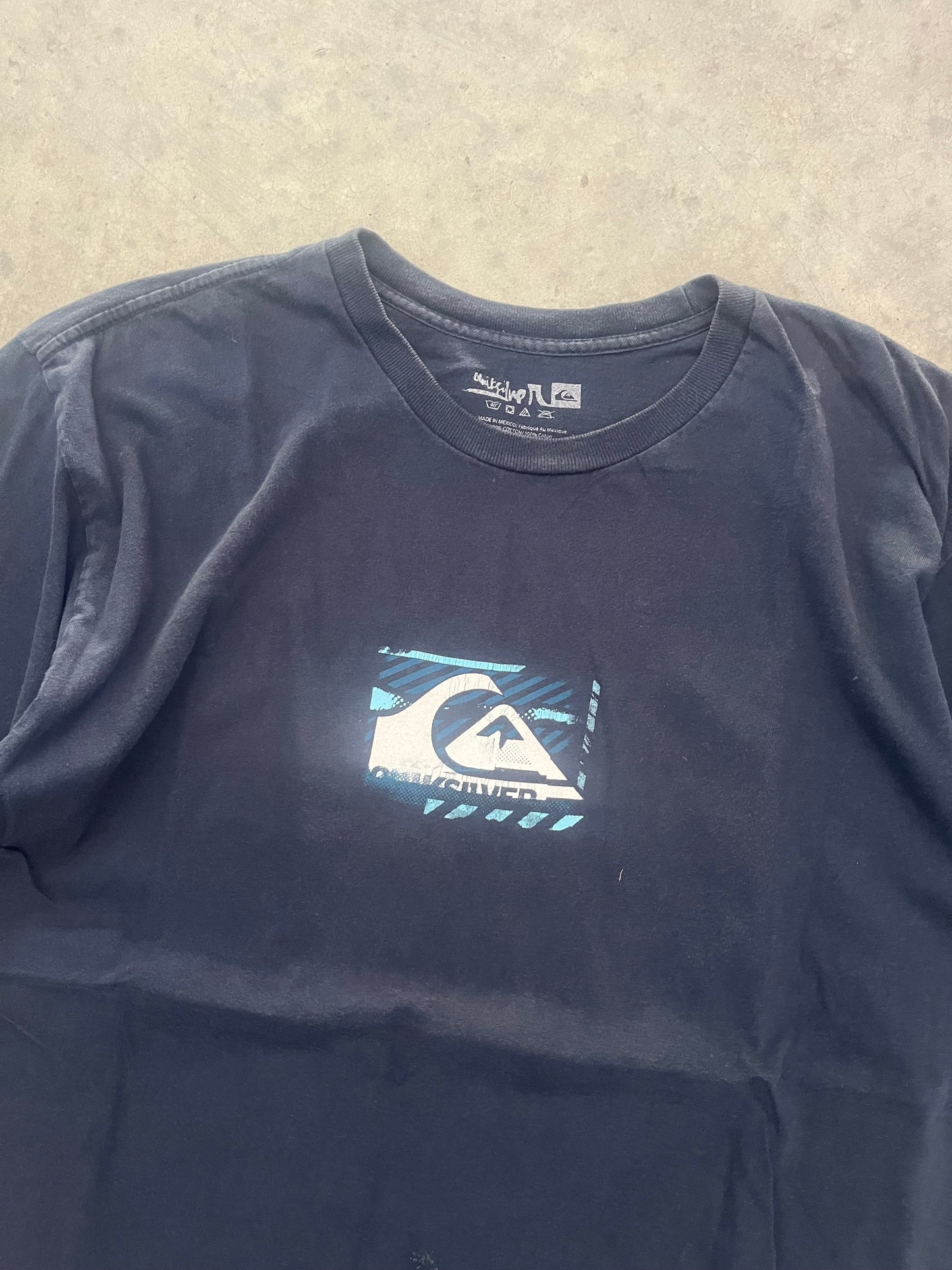 quiksilver tee - L