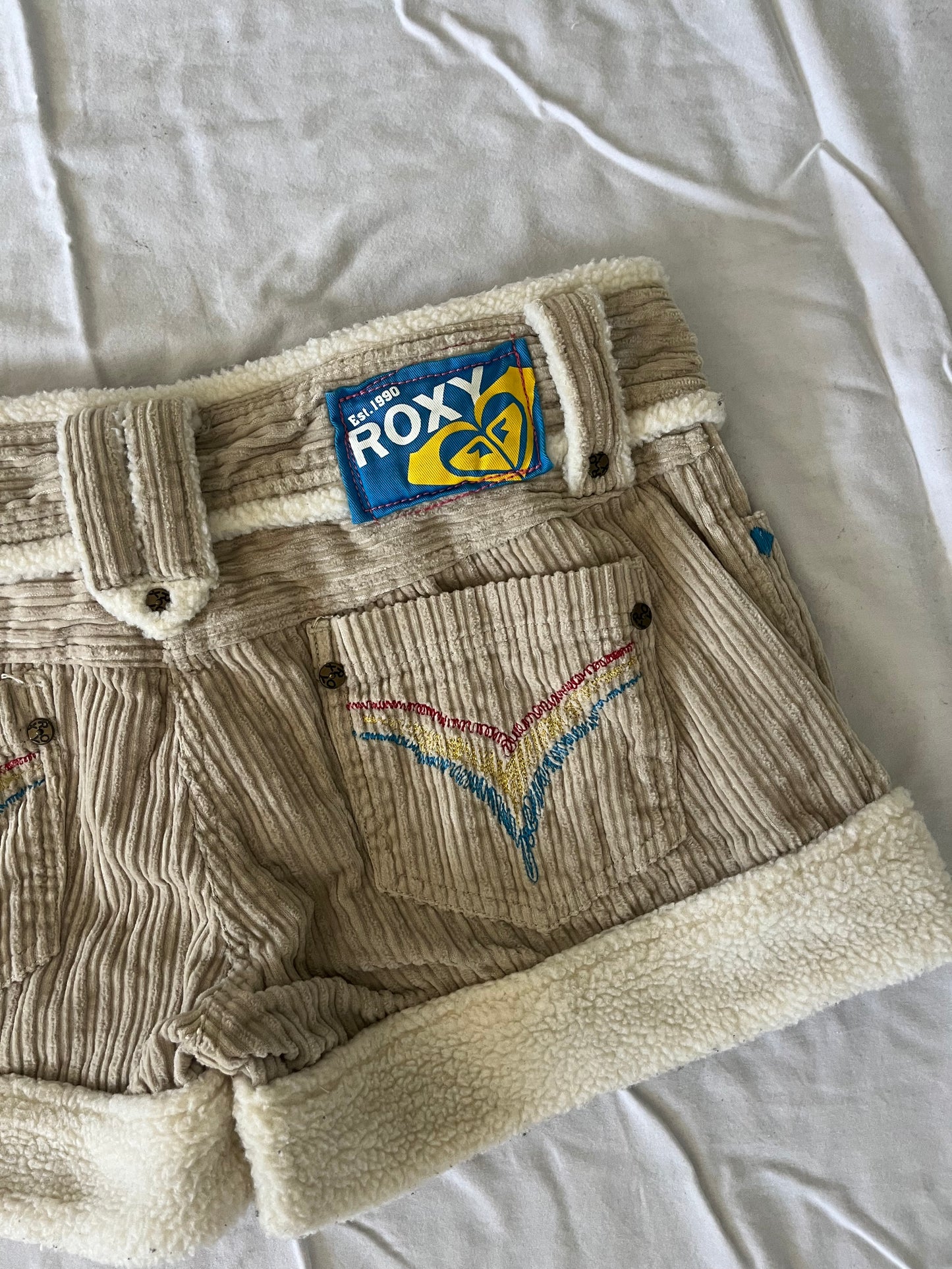 roxy corduroy shorts -31
