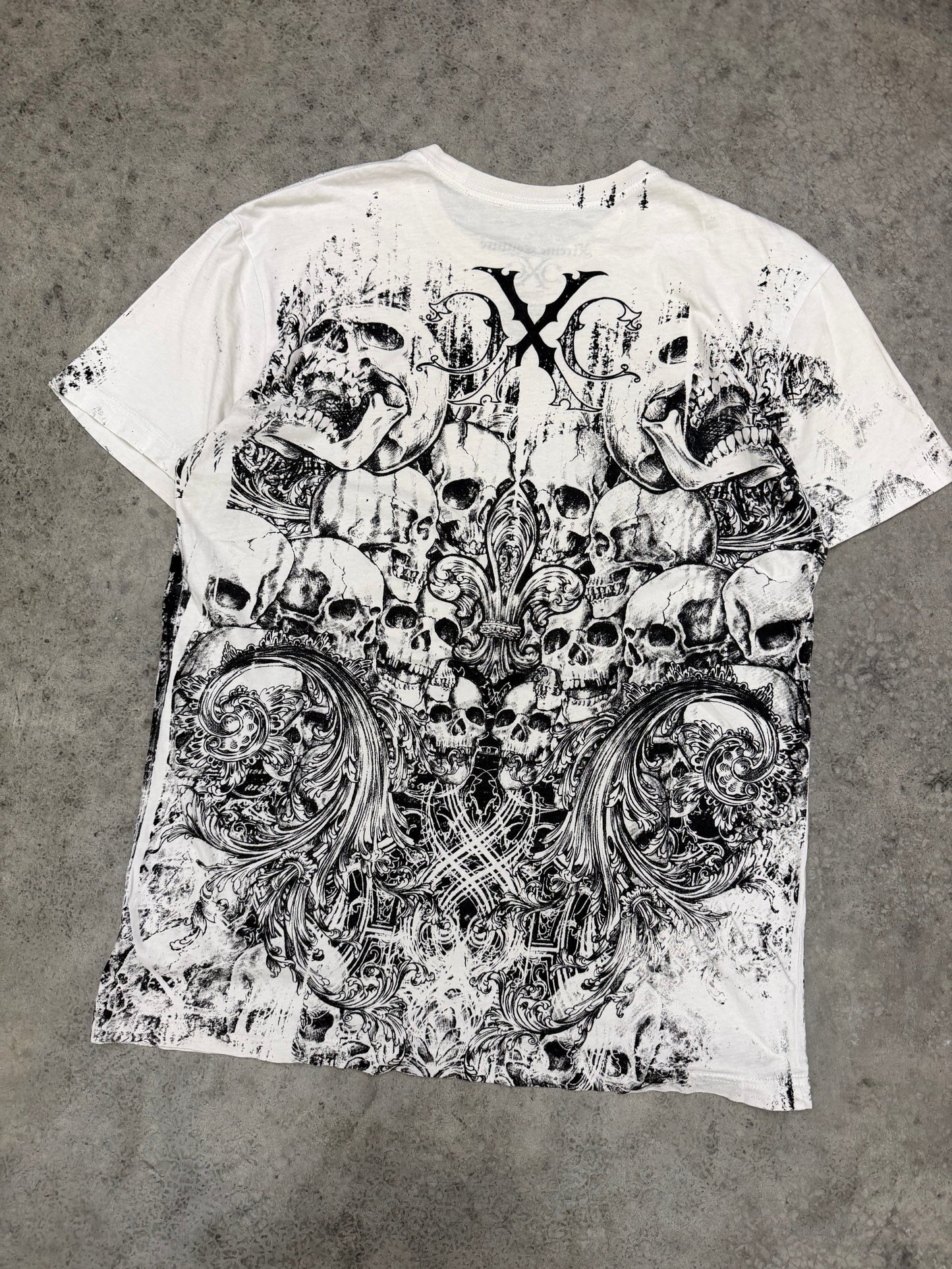 crazy xtreme couture tee - M
