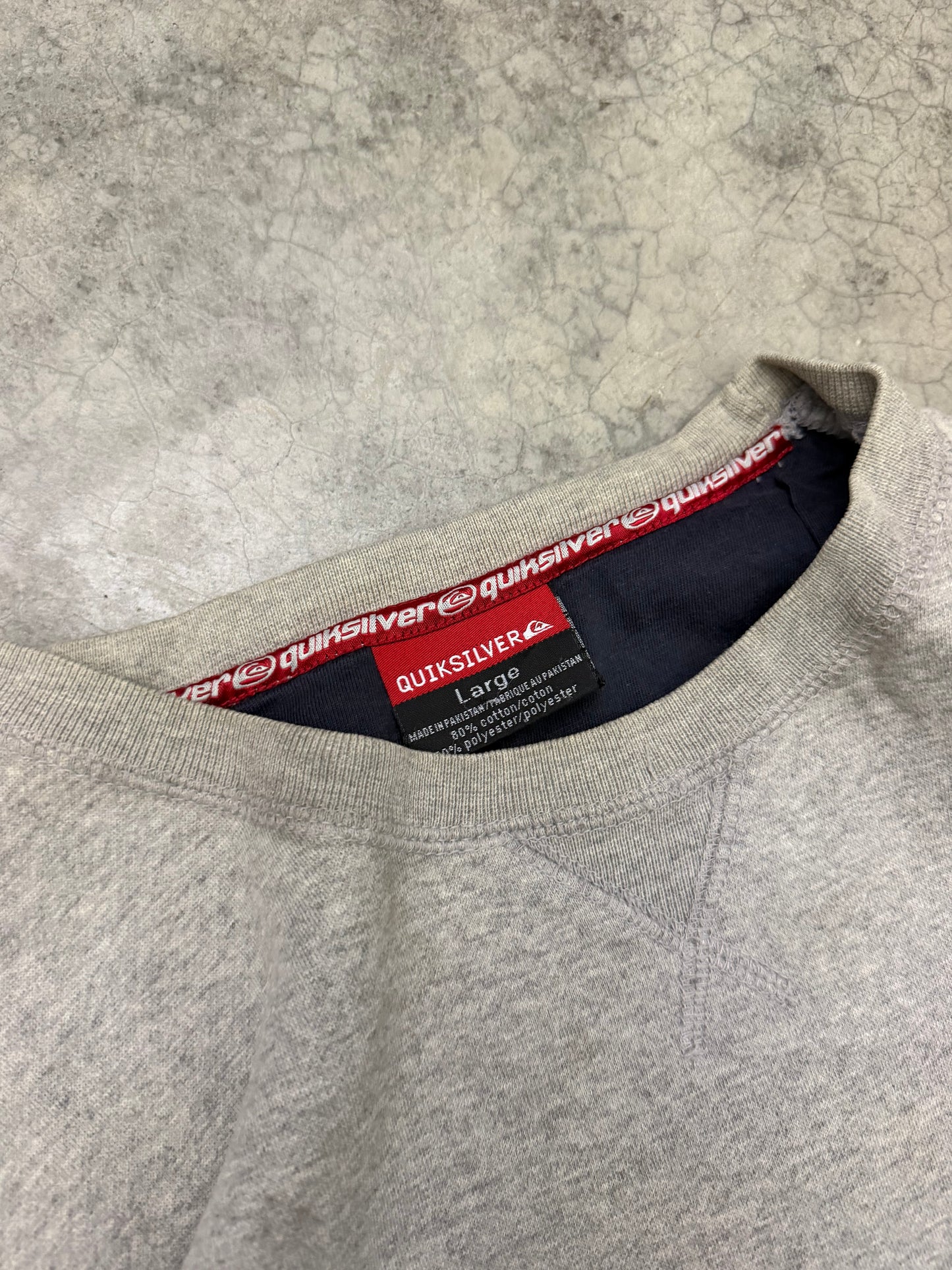 quiksilver sweater - L
