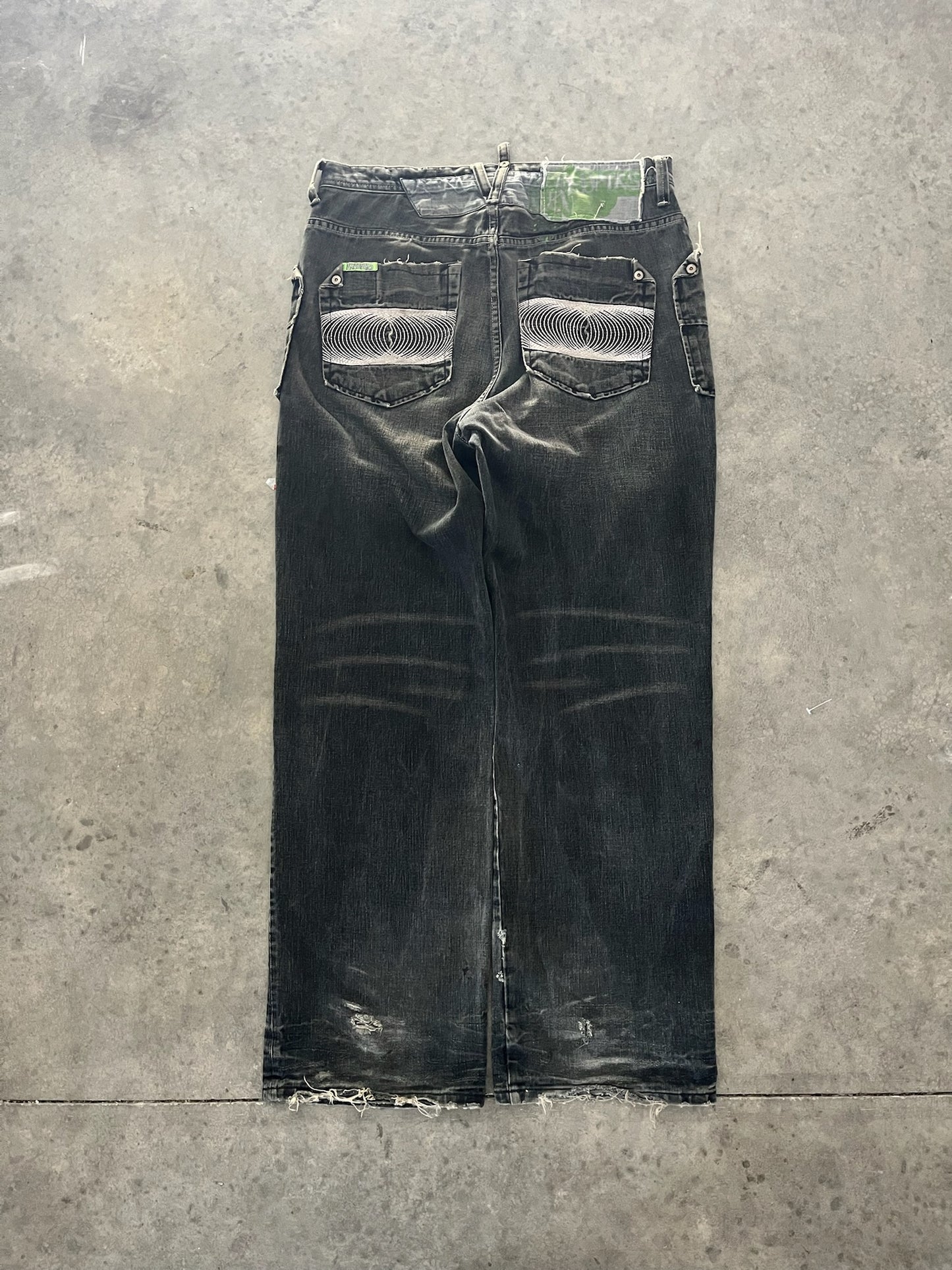 akademiks jeans